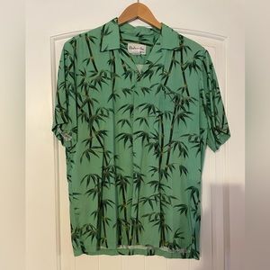 Green print Hawaiian shirt, size S